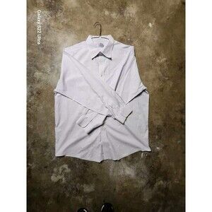 LL Bean Men's white blue Button Down LS Sri Lanka make Wrinkle Resistant